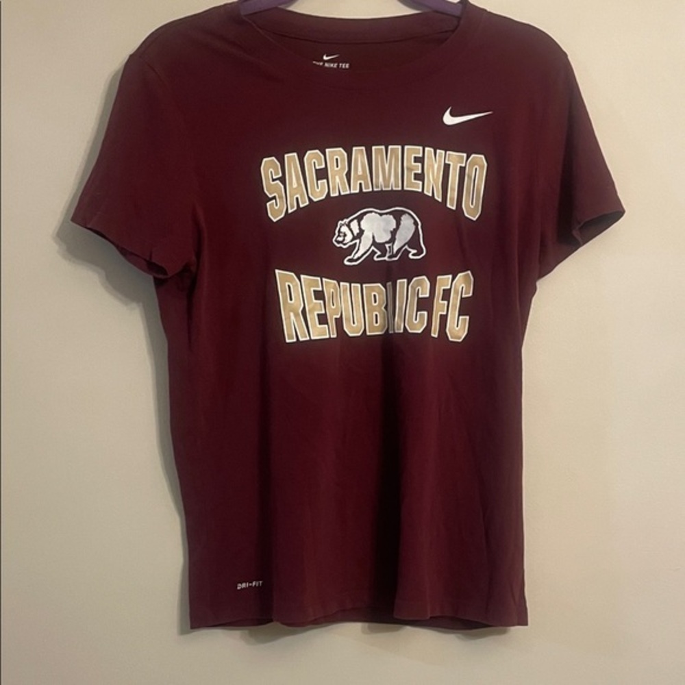 Nike Women's Burgundy Sacramento Republic FC Tee